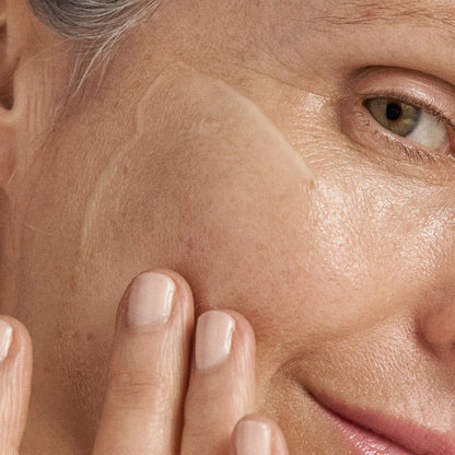 gel pelembap vitamin c biolumin-c