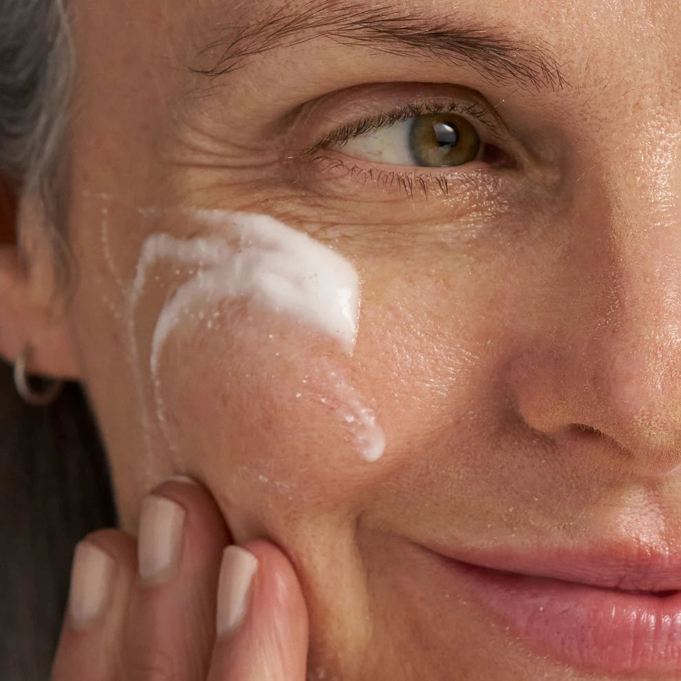 skin resurfacing lactic acid cleanser